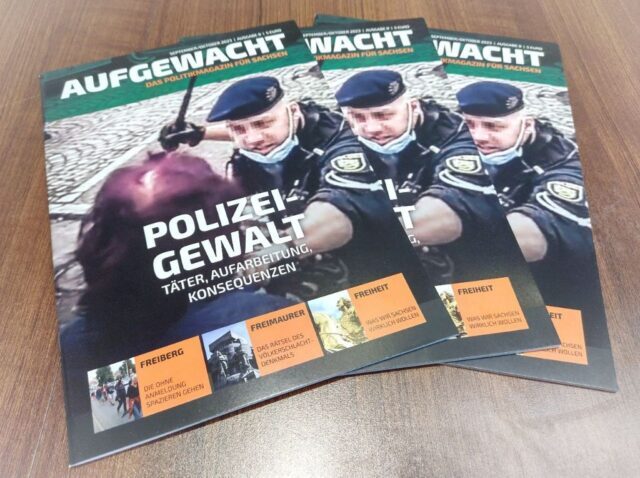 AUFGEWACHT